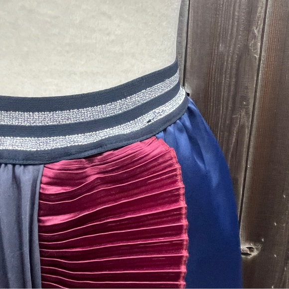 Stella Marina Collezione Skirt - Size Medium - Picture 6 of 13